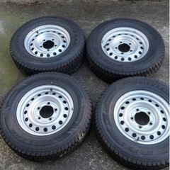 70ランクル　スタッドレス付き純正ホイール　チェーンの画像