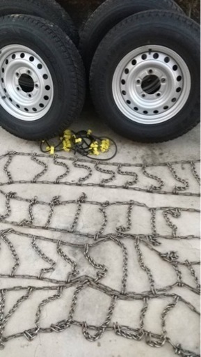 70ランクル　スタッドレス付き純正ホイール　チェーン