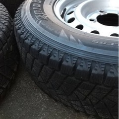 70ランクル　スタッドレス付き純正ホイール　チェーンの画像