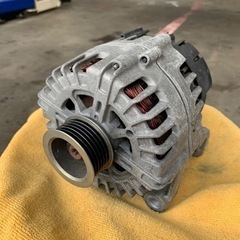BMW E92M3 純正中古オルタネーター