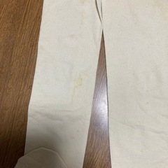 シャルレタイツと普通のタイツの画像