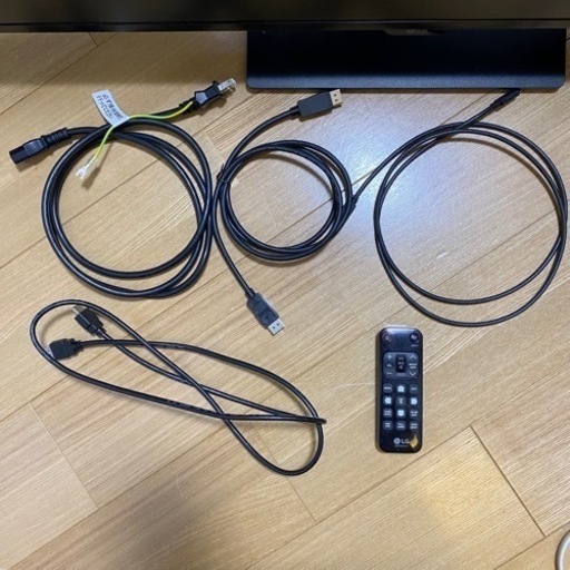 【最終値下げ】LG モニター USB Type-C対応 大型 ディスプレイ 42.5インチ