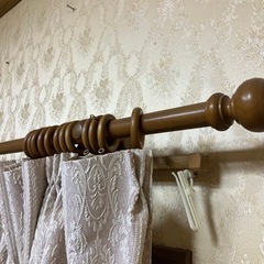 【値下げ】⭕️カーテンレールダブルx２本　実家解体の為処分の画像
