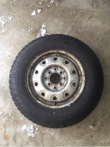 155/80r13 スタッドレス バリ山