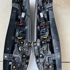 ❗️値下げ❗️80VOXY煌Ⅱ  純正テールレンズ・ランプの画像