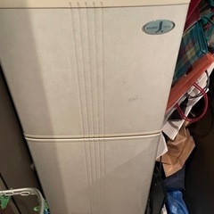 冷蔵庫の画像
