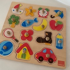 知育玩具　