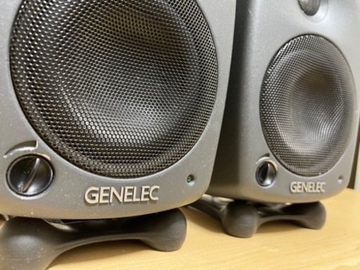 中古　GENELEC ジェネレック　8020A ペア