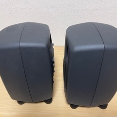 中古　GENELEC ジェネレック　8020A ペアの画像