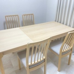 IKEAダイニングセットの画像