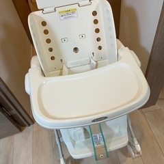 【0円】combi ベビーチェア・バウンサーの画像