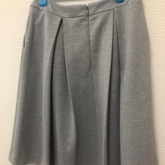 レディーススーツ スカートの画像