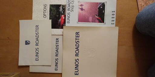 ユーノスロードスター　正規カタログ（当時もの）ほか