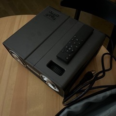 プロジェクター