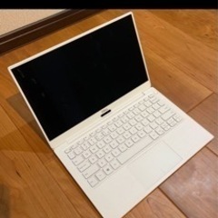 【値下げ】Dell XPS 13 9370（第8世代Core i7-8550U 4.0GHz、16GBメモリ、512GB SSD）の画像