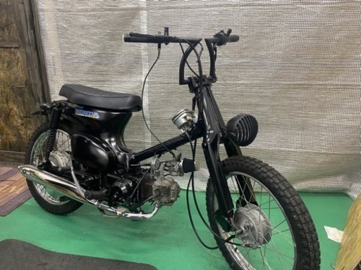 スーパーカブ50 渋いカスタムカブ　ブラック塗装　②