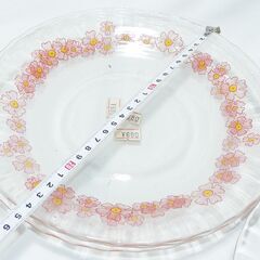 昭和レトロ　可愛い花柄　皿５枚　新品　イワキ硝子の画像