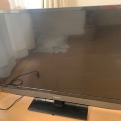 ②TOSHIBA REGZA 32インチテレビ　32S5