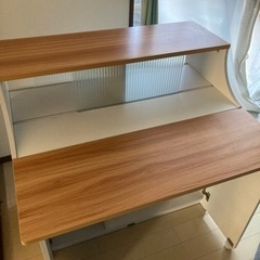 折り畳み式キッチンカウンターの画像