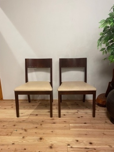 ゆったりと座れる幅広ダイニングチェア２脚セットjtse