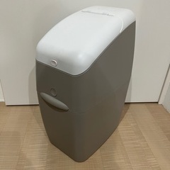 アップリカ ニオイポイ カートリッジと本体の画像