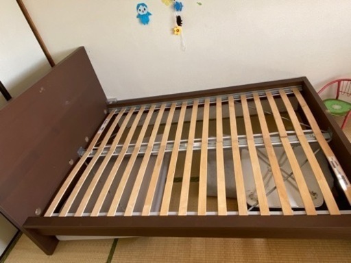 3年前ikeaからマトレスと5万円で購入していました。
