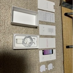 【取り引き者決定】iphone SE  2ndの画像