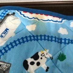 機関車トーマス　敷物の画像