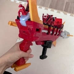 男の子　ヒーロー　オモチャの画像