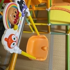 アンパンマンうちの子天才カンタン折りたたみブランコの画像
