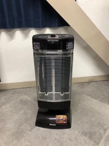 【中古品】DAIKIN ダイキン セラムヒート 2013年製 ERFT11PS