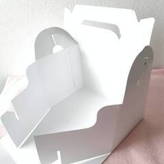 Chateraise(シャトレーゼ)のケーキの空き箱の画像