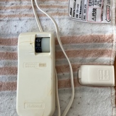 【中古】ナショナル 電気毛布 敷き毛布 お譲りします。の画像