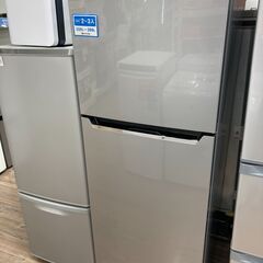 Hisense(ハイセンス)の2ドア冷蔵庫です。