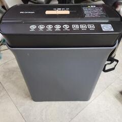 アイリスオーヤマ　家庭用シュレッダー　P5GC　中古　リサイクルショップ宮崎屋佐土原店23.2.13Kの画像