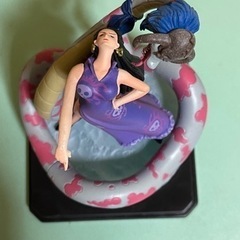 ONE PIECE ログボックス ボア・ハンコック フィギュアの画像