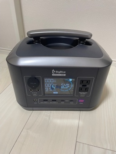 ポータブル電源とソーラーパネルセット！！使用回数少ないです！