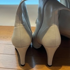 ニーハイブーツ　アイボリーの画像