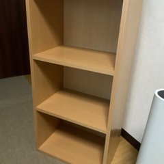 中古　カラーボックス　３段　ナチュラル木目柄　ー受付終了ー