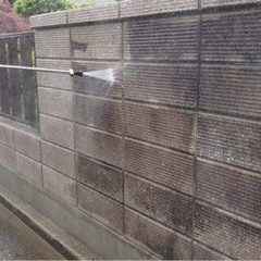 駐車場、ブロック塀、高圧洗浄します。