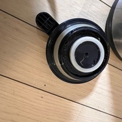 カインズ　保冷・保温ポットの画像