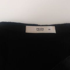 Prada プリーツスカートの画像