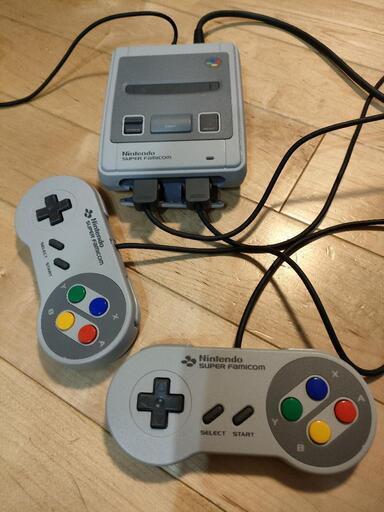 任天堂　スーパーファミコン(今月末までお取り置き中です