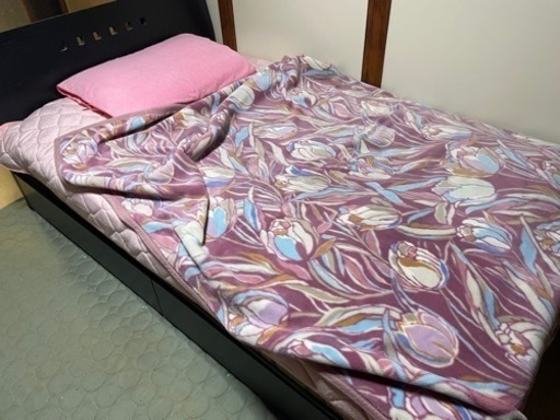 セミダブルベット　美品