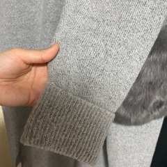 ニットコーディガンの画像