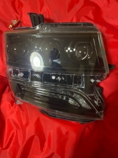 Nボックスカスタム