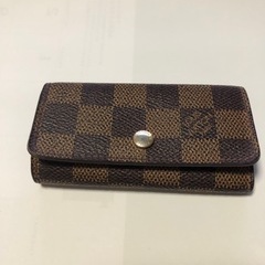 ルイ　ヴィトン4連キーケース　中古