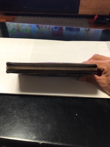 ルイ　ヴィトン財布　中古