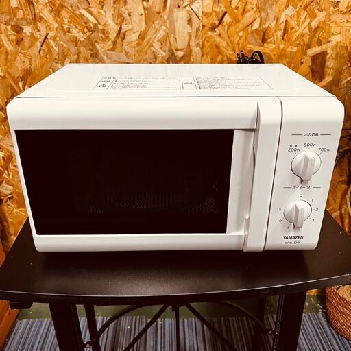 10946 YAMAZEN ガラステーブル電子レンジ 2018年製  2月18、19、25、26日大阪市～枚方方面 条件付き配送無料！