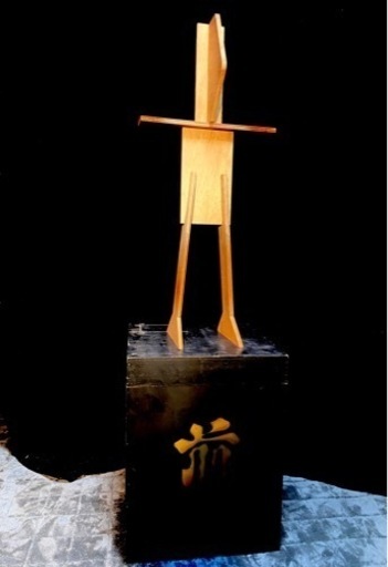 貴重 等身大 時代甲冑鉄地胴一式 寺院蔵出し 小札 鎧兜 武具 時代物 鎧立て 鎧櫃付き